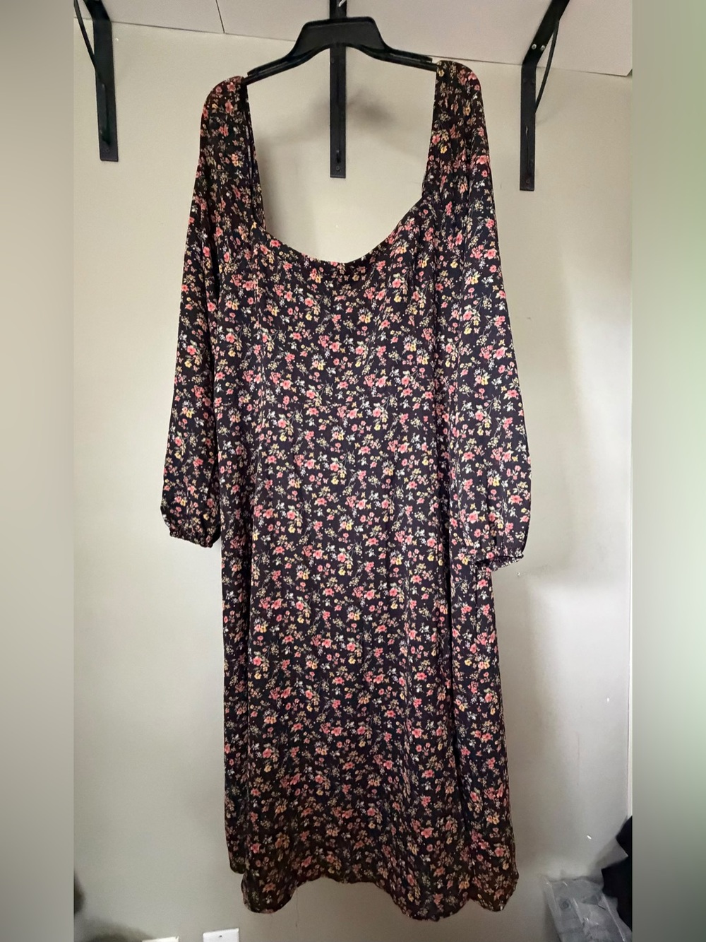 Forever 21 Floral Maxi Dress in Black & Pink Size 3X NOWT